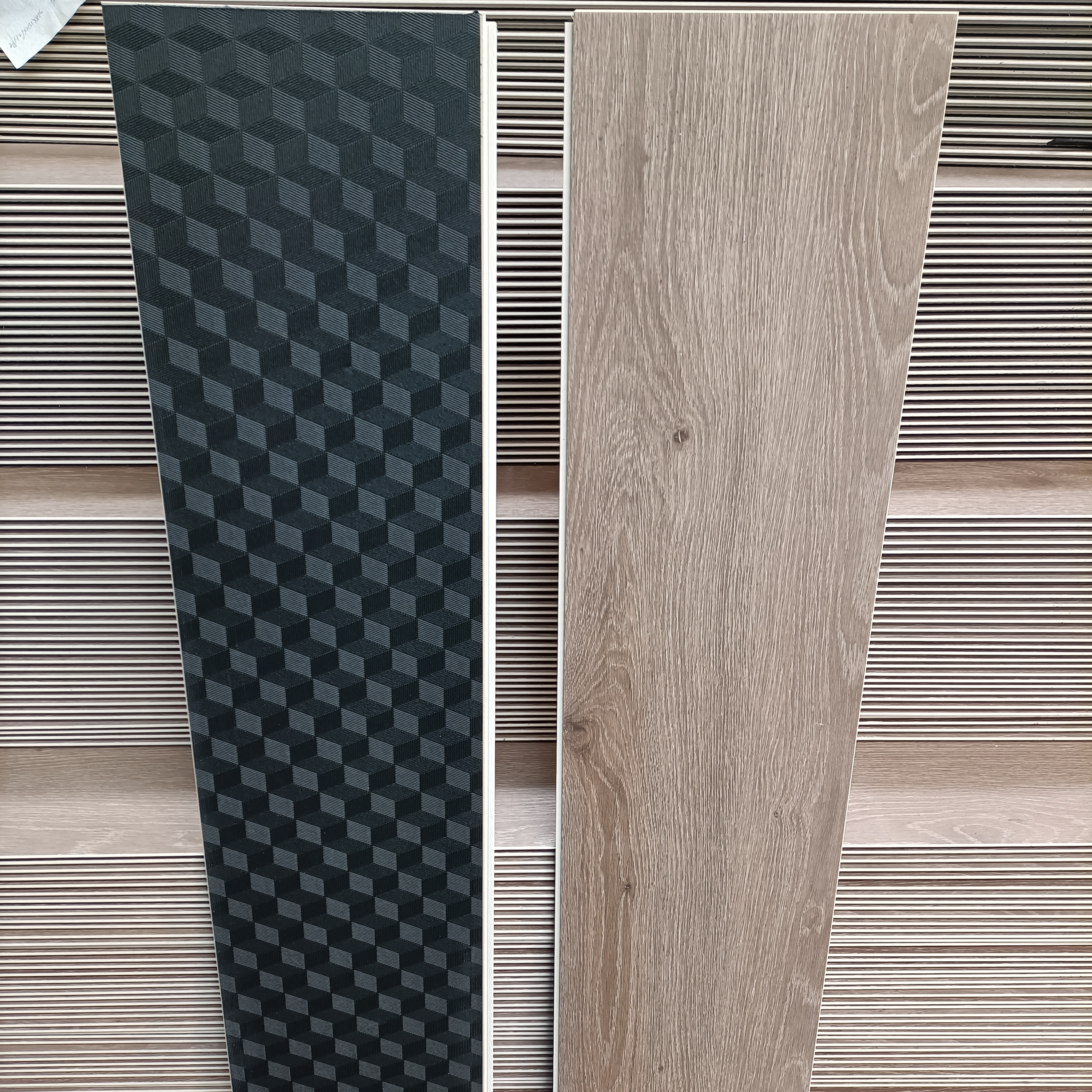 Indoor Waterproof SPC Click Floor Manufacturer