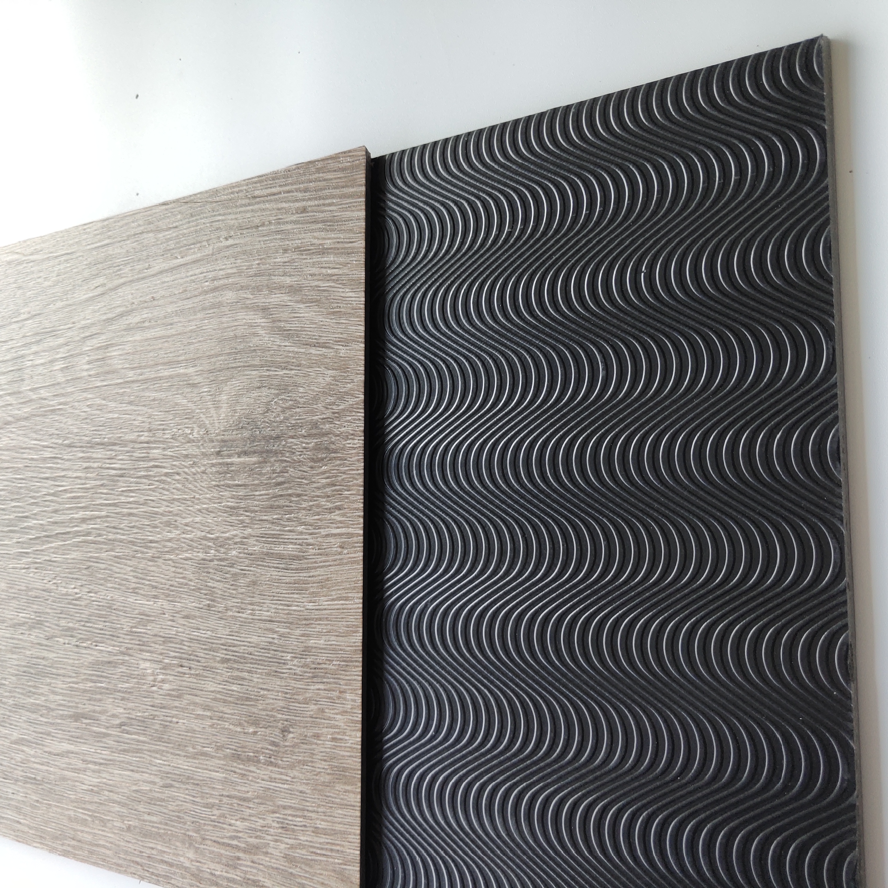 Luxury Vinyl Tiles LVT Flooring 4mm with Loose Lay System for Home Decoration